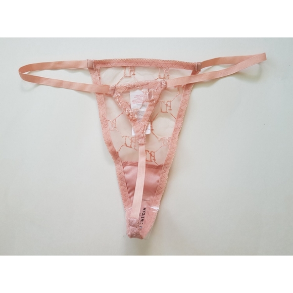 Pretty Little Thing Mesh Bra Set - Picture 14 of 16